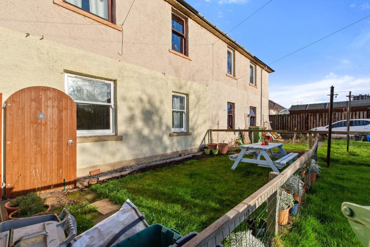Cosy 2-Bdr Apartment & 15 Minutes To Edinburgh By Train & Free Parking Prestonpans Dış mekan fotoğraf
