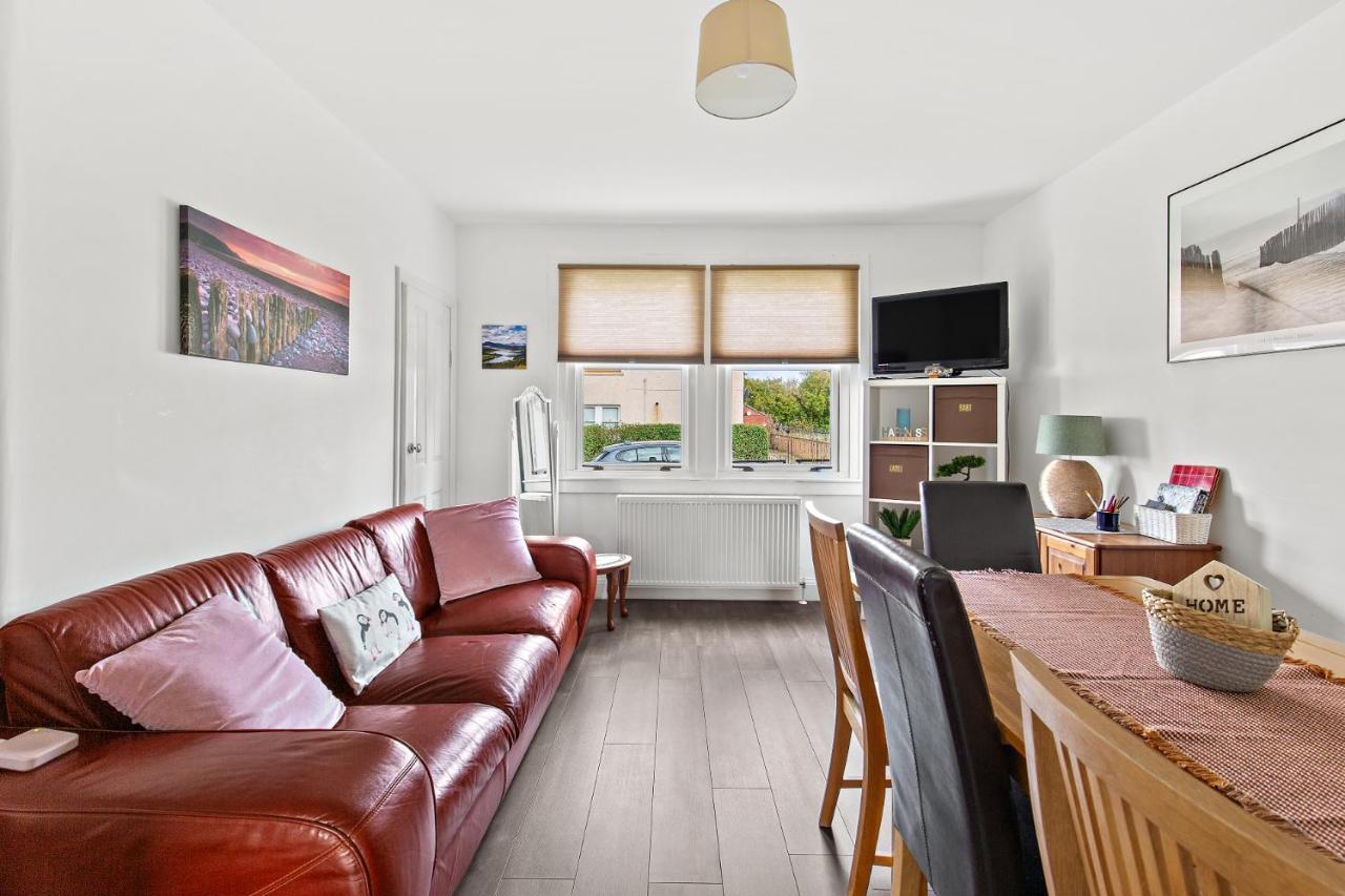 Cosy 2-Bdr Apartment & 15 Minutes To Edinburgh By Train & Free Parking Prestonpans Dış mekan fotoğraf